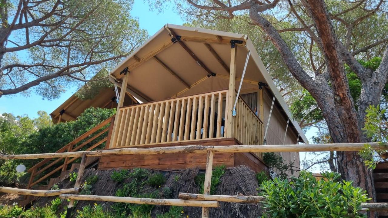 Camping Lacona Pineta Capoliveri  Ngoại thất bức ảnh