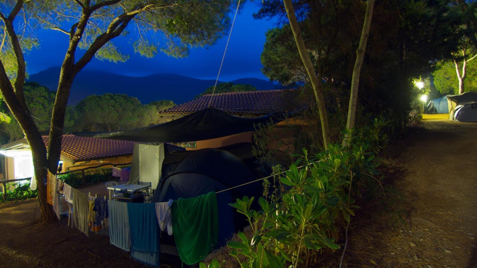 Camping Lacona Pineta Capoliveri  Ngoại thất bức ảnh