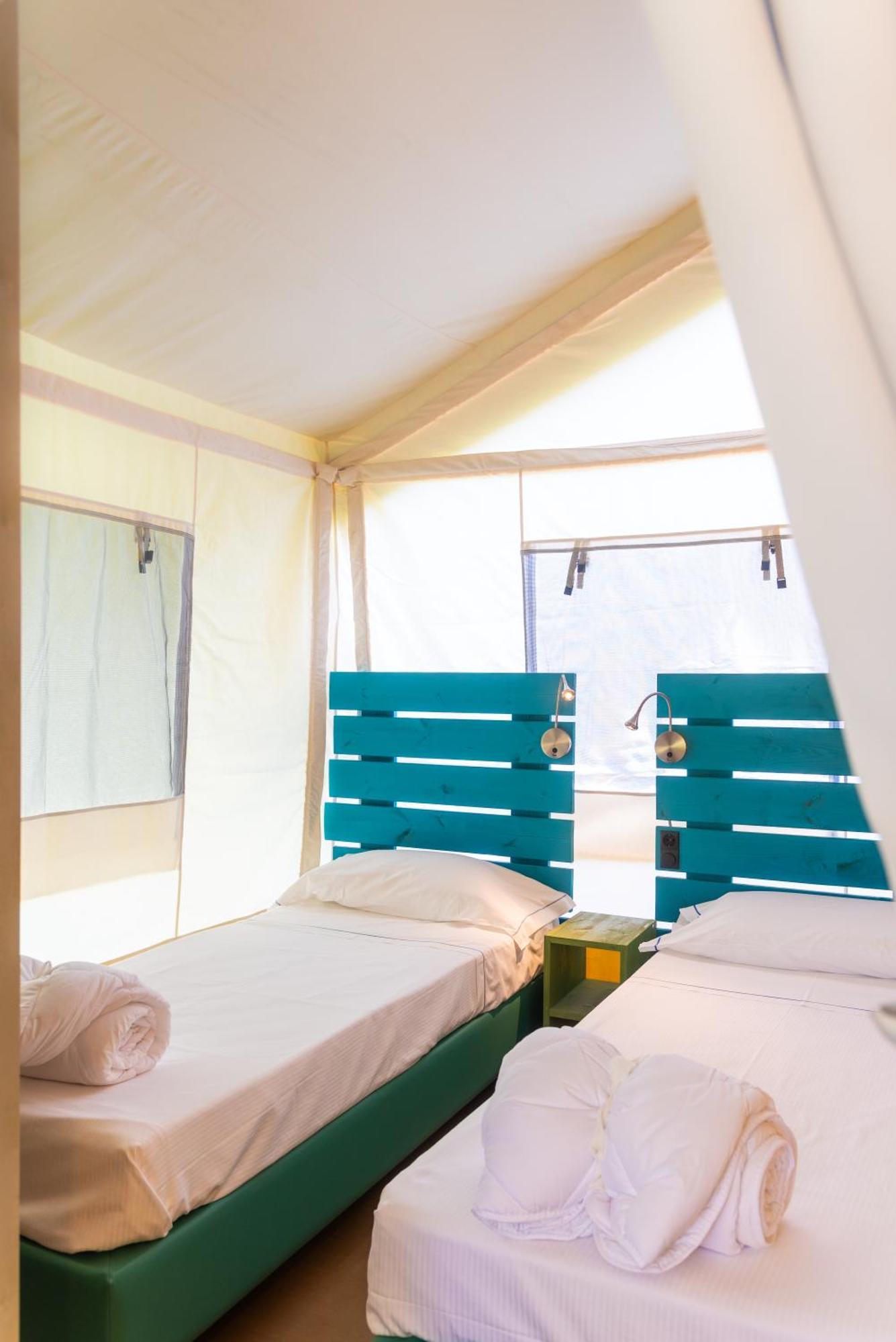 Camping Lacona Pineta Capoliveri  Ngoại thất bức ảnh