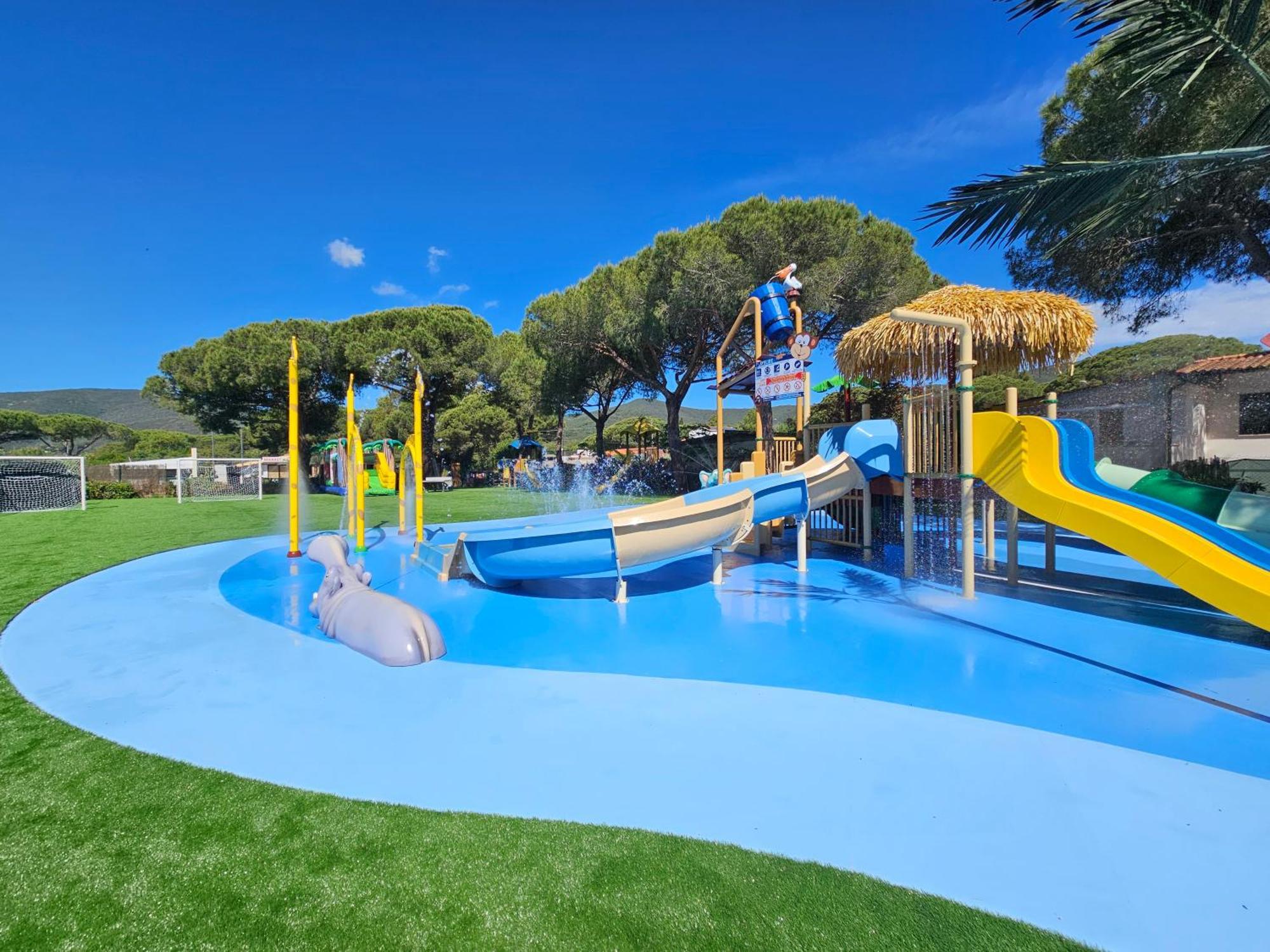 Camping Lacona Pineta Capoliveri  Ngoại thất bức ảnh